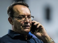 Imagem - Dono de supermercado que fatura R$ 25 bilhões por ano comprou clube brasileiro e já investe milhões no elenco