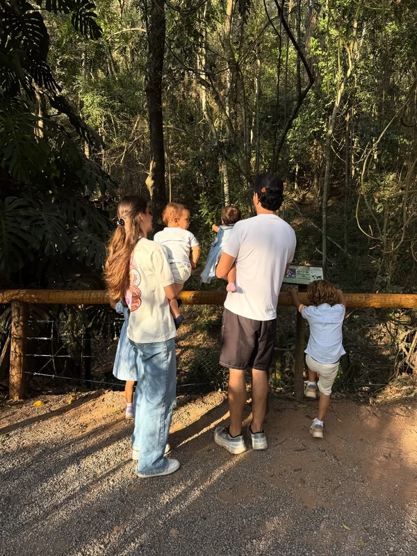 Biah Rodrigues, Sorocaba e filhos por Reprodução/Instagram