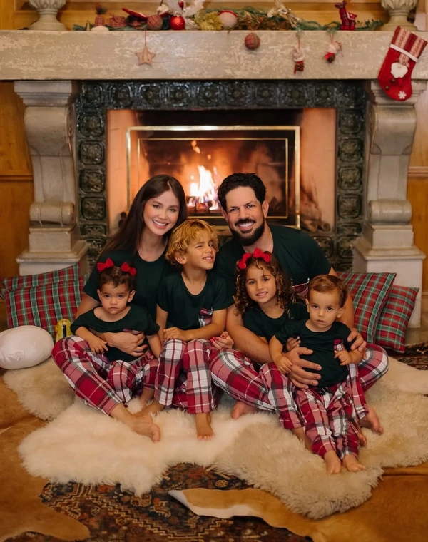 Biah Rodrigues, Sorocaba e filhos por Reprodução/Instagram