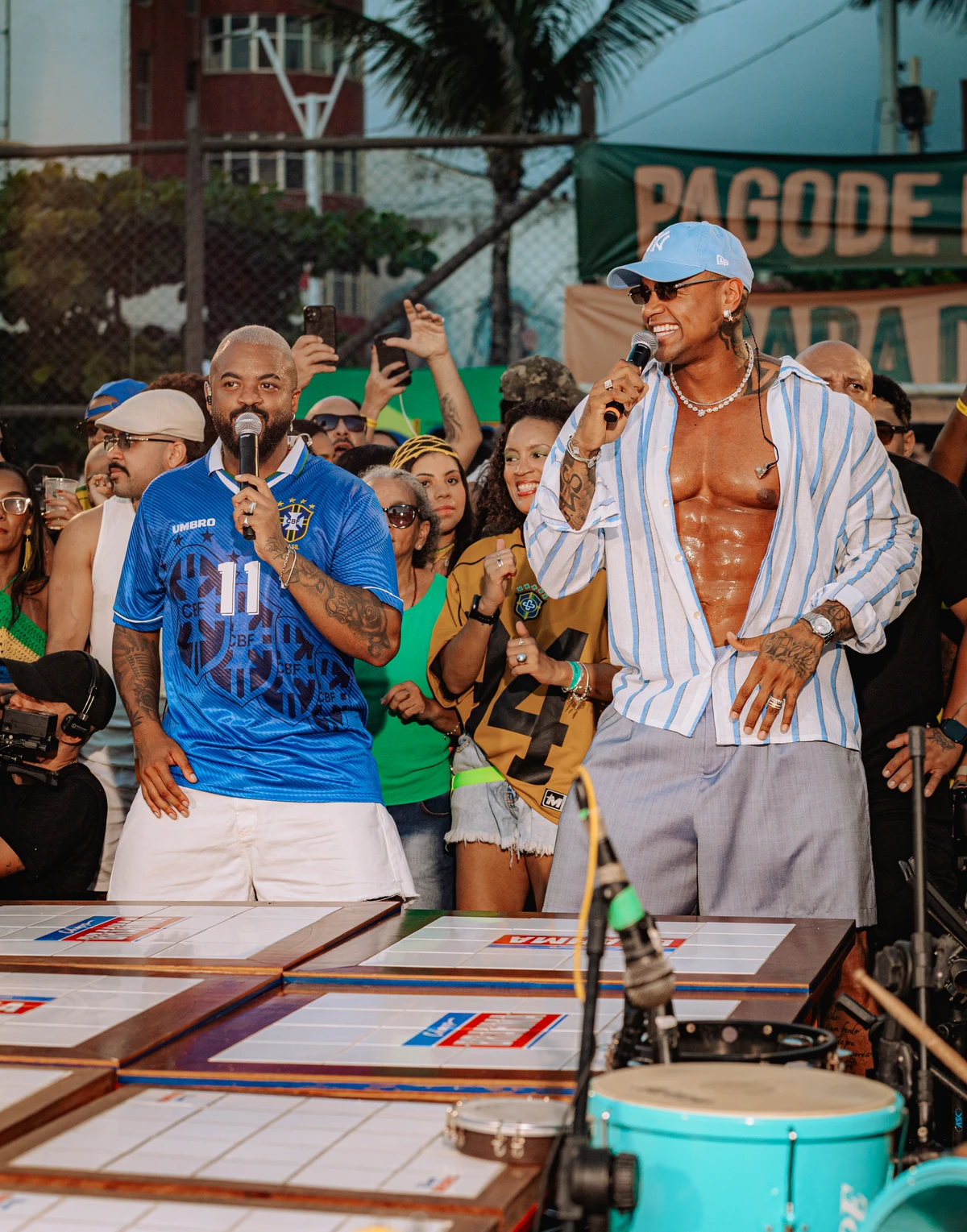 Cantor grava audiovisual com convidados como Léo Santana, em Salvador por Divulgação/Bunny Produtora