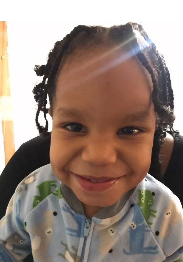 Elyjah Hearn por Reproudução