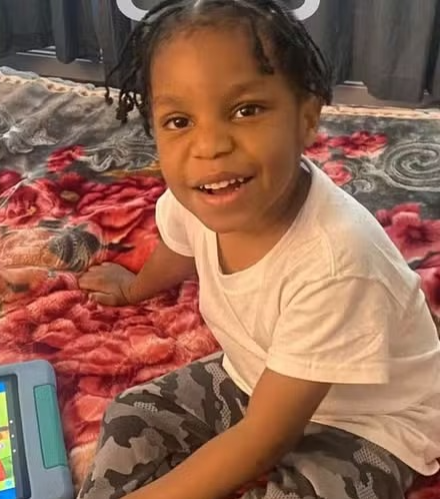 Elyjah Hearn por Reproudução