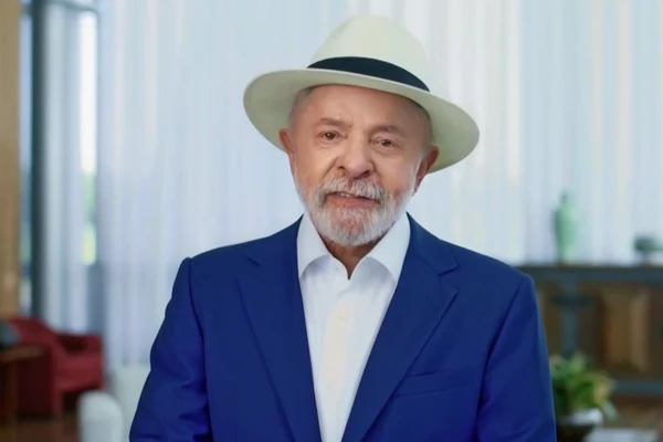 Lula em pronunciamento oficial