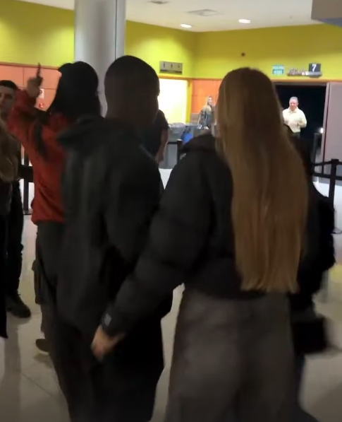 Influenciadora e funkeiro trocaram farpas em cinema de shopping por Reprodução | Instagram