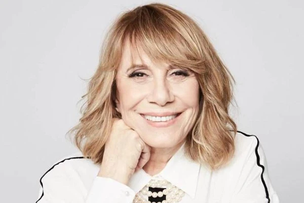 Renata Sorrah por Reprodução