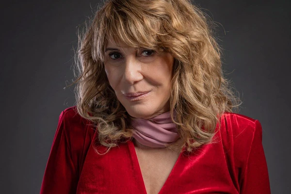 Renata Sorrah por Reprodução