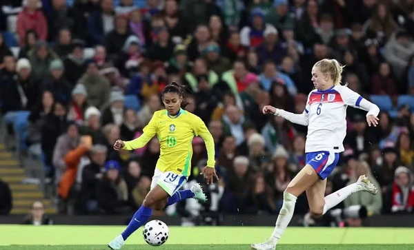 Tainá Maranhão em campo por Lívia Villas Boas/Staff Images/CBF