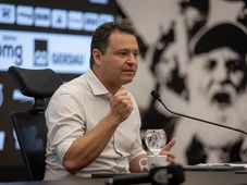 Imagem - Em meio a crise, CEO de gigante da construção civil anuncia afastamento de time brasileiro