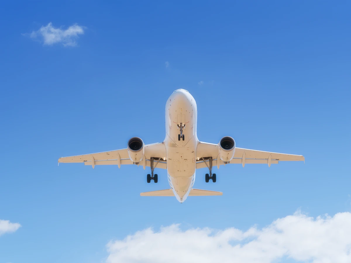 Avião