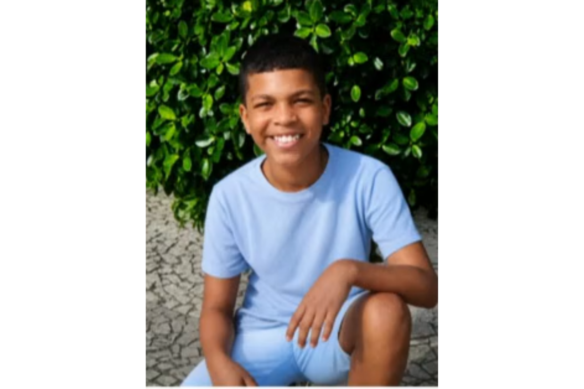 Davi morreu após ser baleado dentro de casa por Reprodução