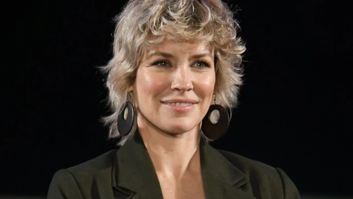 Evangeline Lilly  por Reprodução