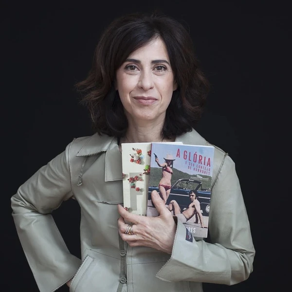 Fernanda Torres  por Divulgação