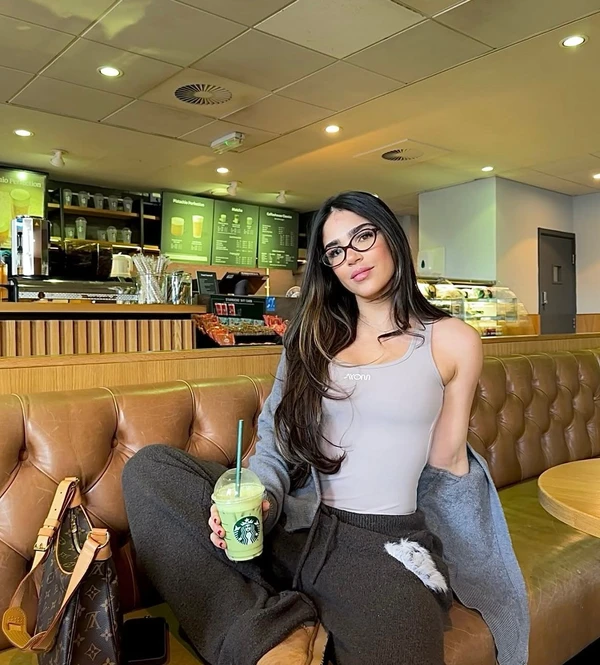 Giovanna Buscacio por Reprodução/Instagram