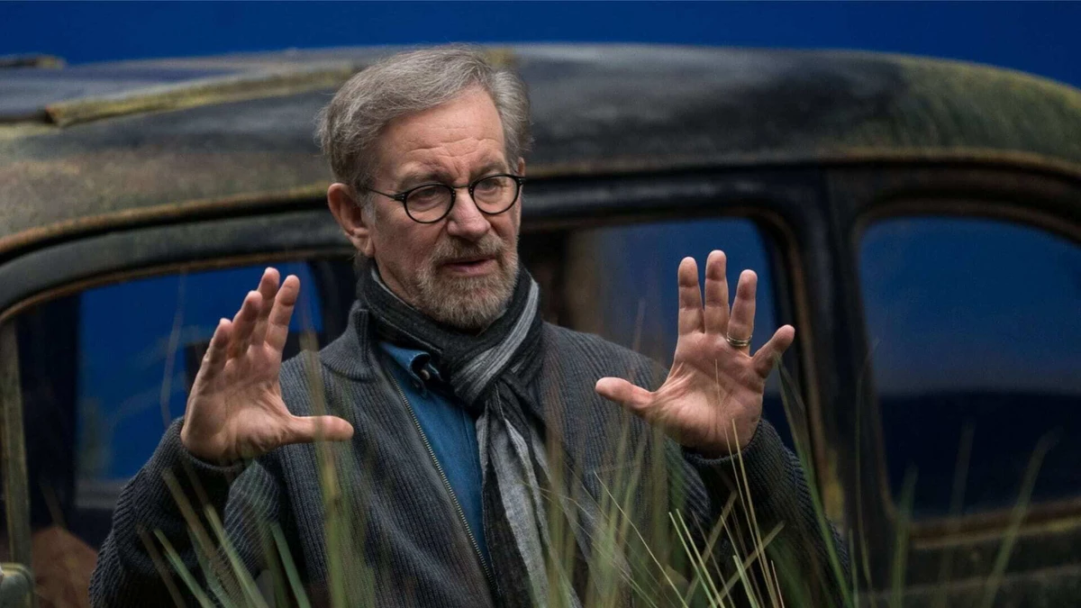 Steven Spielberg por Reprodução