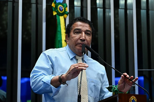 Magno Malta por Divulgação