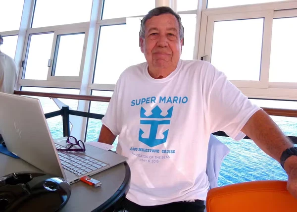 Mario Salcedo por Reprodução