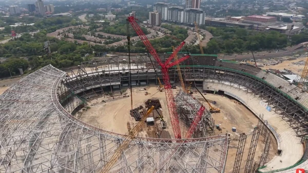 Veja imagens das obras e do projeto do megaestádio construído em El Salvador por Divulgação