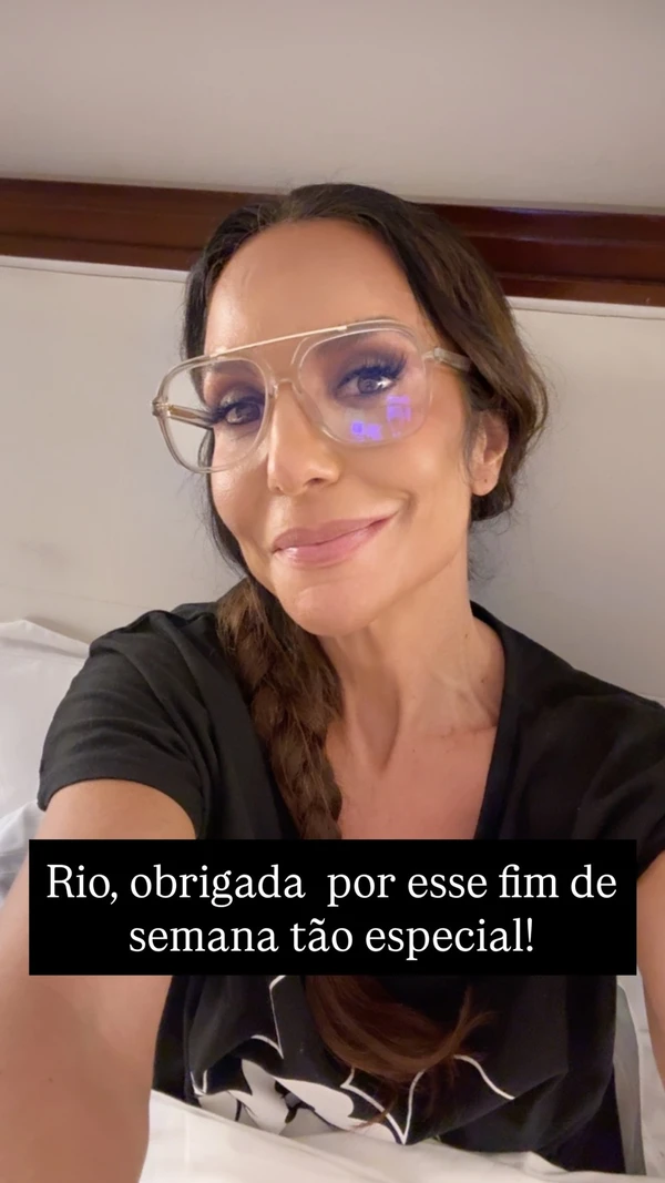 Ivete Sangalo fez post após o show com Shakira por Reprodução/Instagram