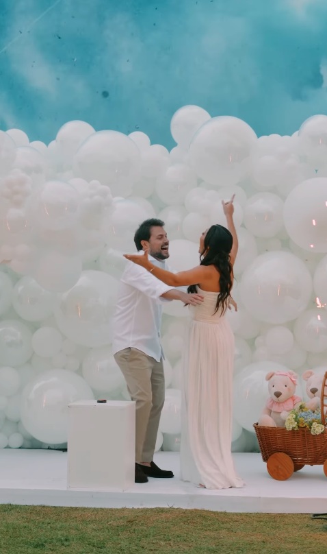 Bianca Biancardi faz chá revelação no próprio casamento por Reprodução/Instagram