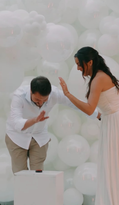 Bianca Biancardi faz chá revelação no próprio casamento por Reprodução/Instagram