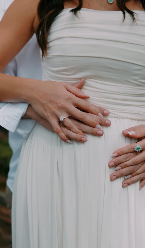 Bianca Biancardi faz chá revelação no próprio casamento por Reprodução/Instagram