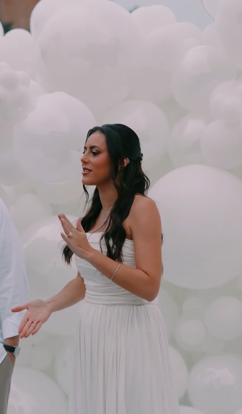 Bianca Biancardi faz chá revelação no próprio casamento por Reprodução/Instagram
