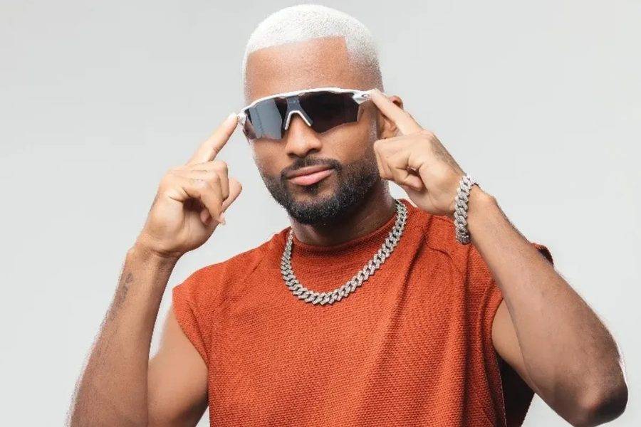 Cantor Zau O Pássaro por Divulgação 