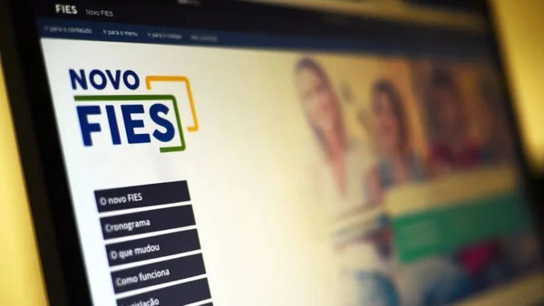 Fies no Desenrola: governo libera uso do FGTS para abater dívidas com até 90% de desconto por Marcello Casal Jr/Agência Brasil