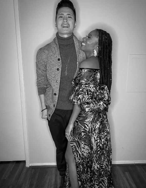 Imani Hakim e  Chris Naoki Lee por Reprodução | Instagram