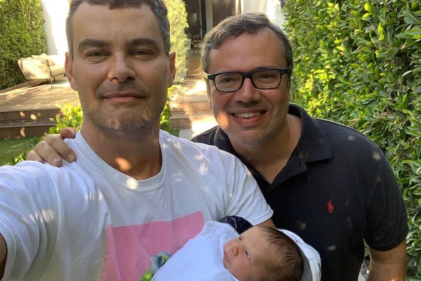 João Emanuel Carneiro, Carmo Dalla Vecchia e o filho