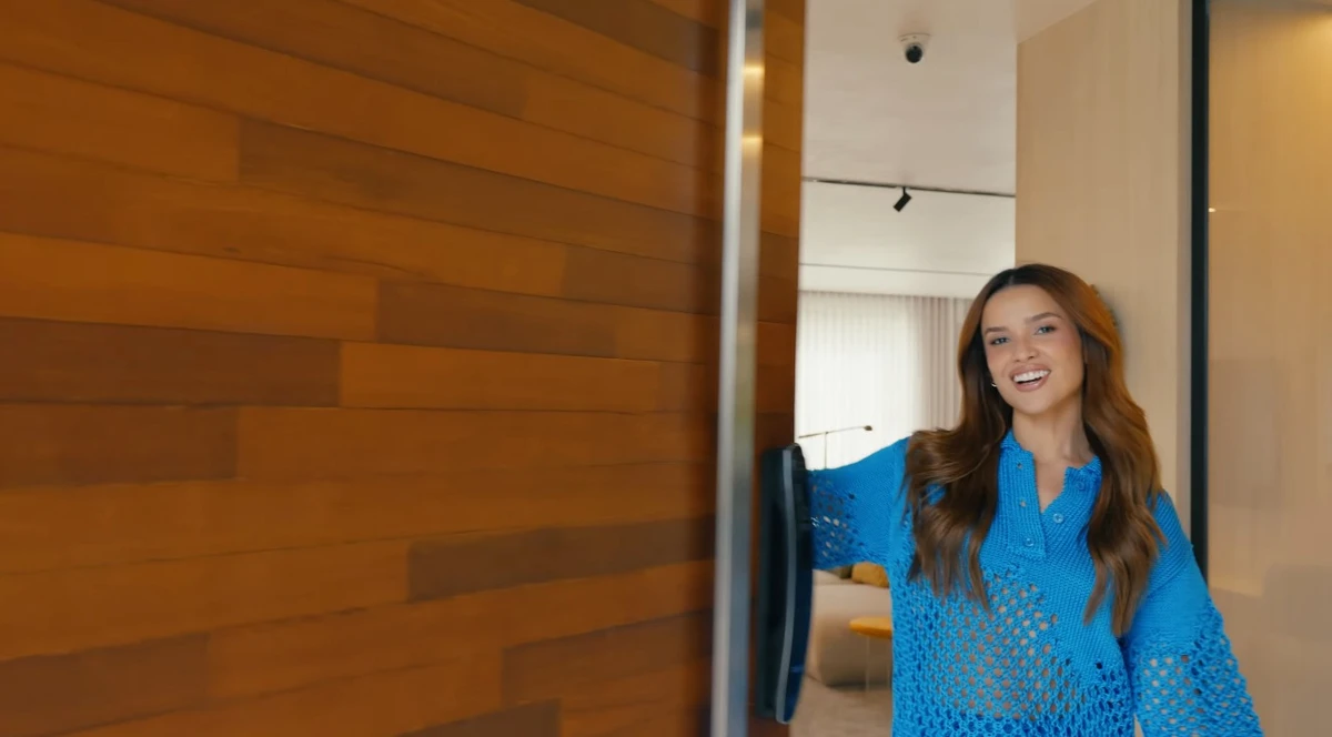 Juliette abre sua casa no Rio de Janeiro por Reprodução/YouTube/casavoguebrasil  