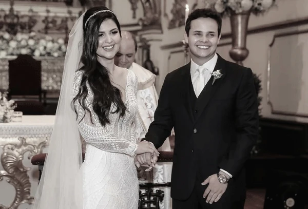 Matheus Aleixo e Paula por Reprodução