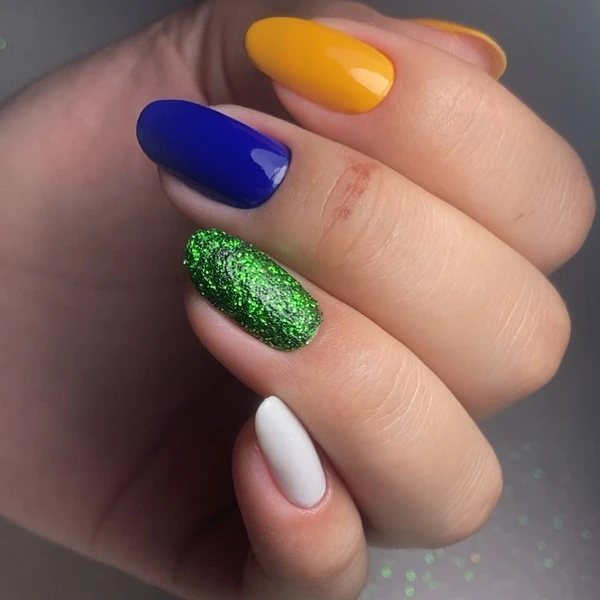 Sugestões de unhas para a Copa do Mundo por Reprodução/Instagram