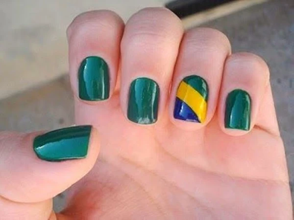 Sugestões de unhas para a Copa do Mundo por Reprodução/Instagram