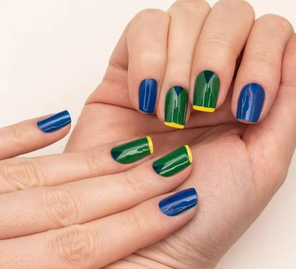 Sugestões de unhas para a Copa do Mundo por Reprodução/Instagram