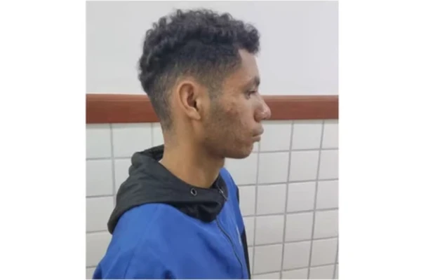 Suspeito foi preso após protestos por conta de crime por Reprodução