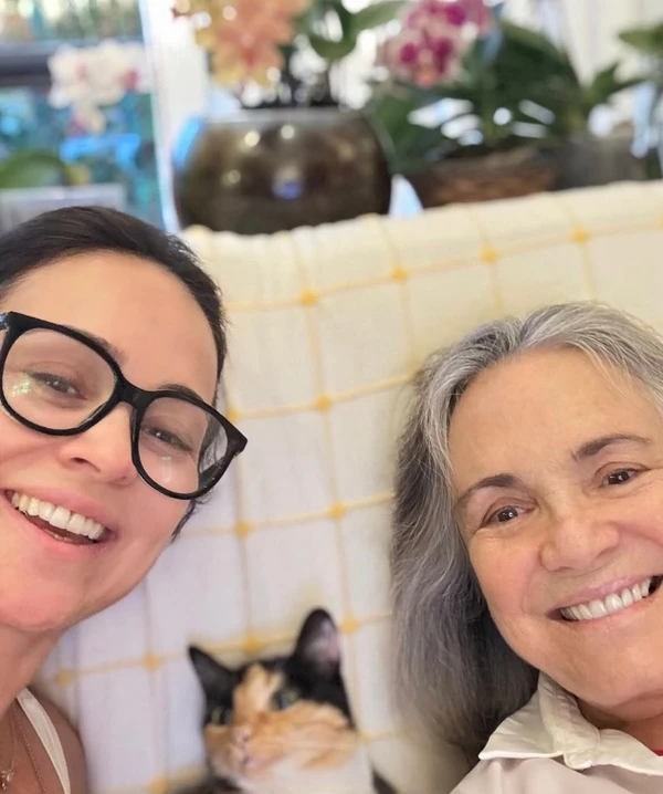 Gabriela Duarte e Regina Duarte por Reprodução/Instagram