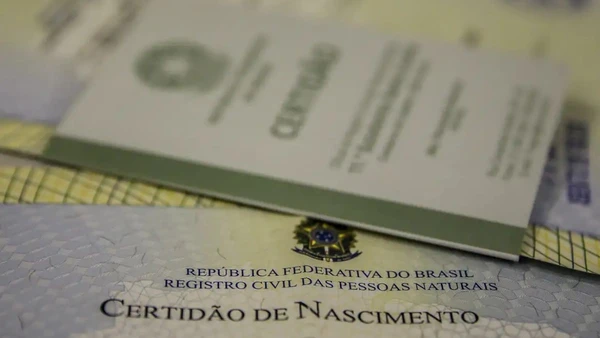 A Lei de Registros Públicos permite que o registrador barre nomes que ferem o bem-estar da criança. Marcello Casal Jr/Agência Brasil por Marcello Casal Jr/Agência Brasil