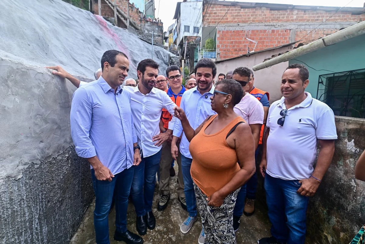 A intervenção, inaugurada pelo prefeito Bruno Reis, vai beneficiar 36 famílias da Avenida Santo Antônio por Jefferson Peixoto/ Secom PMS