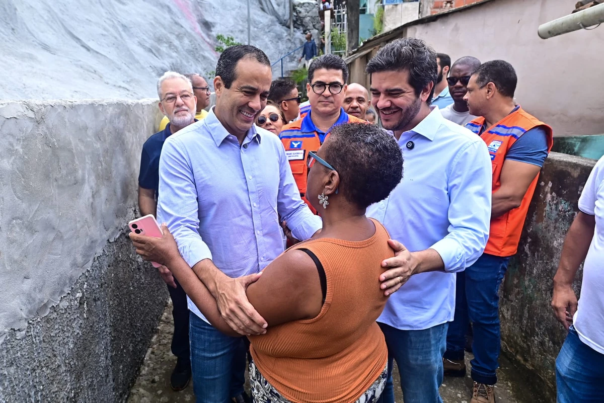 "Nós estamos aqui para dar as respostas, para fazer os investimentos, elaborando os projetos. E, à medida que eles vão ficando prontos, nós vamos aplicando os recursos e dando início às obras”, acrescentou o prefeito por Jefferson Peixoto/ Secom PMS