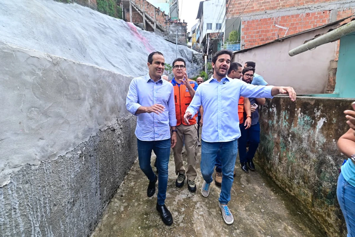 "Graças a esses investimentos expressivos na proteção dessas áreas de risco, a nossa cidade hoje é mais resistente, mais resiliente", afirmou o prefeito Bruno Reis, que inaugurou geomanta na Cidade Nova por Jefferson Peixoto/ Secom PMS