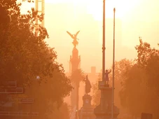 Imagem - NASA confirma que 6ª cidade mais populosa do mundo está afundando e pode comprometer o sistema de metrô e paralisar turismo
