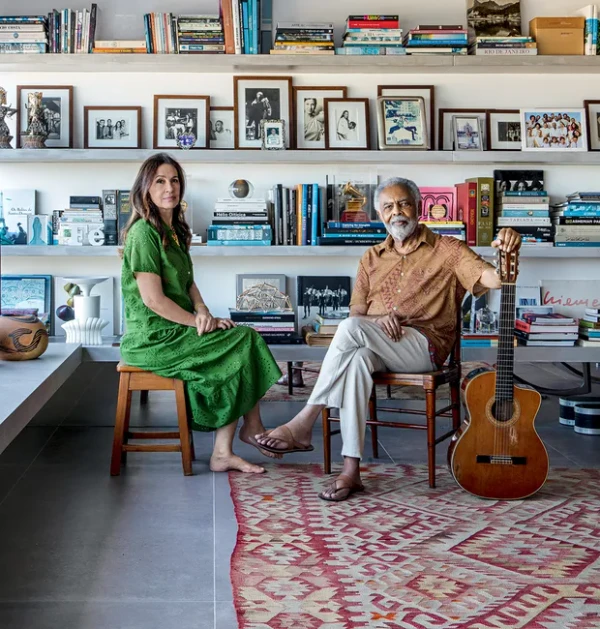 Apartamento de Gilberto Gil no Edifício Chopin combina vista para o mar, reforma premiada e localização entre as mais valorizadas do Rio por André Nazareth / Editora Globo
