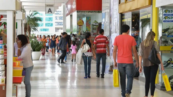 Dia das Mães: veja a lista de presentes que ficaram mais baratos em 2026