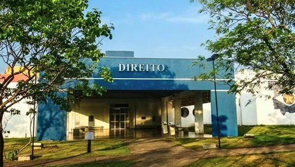 Faculdade fica localizada em Cuiabá