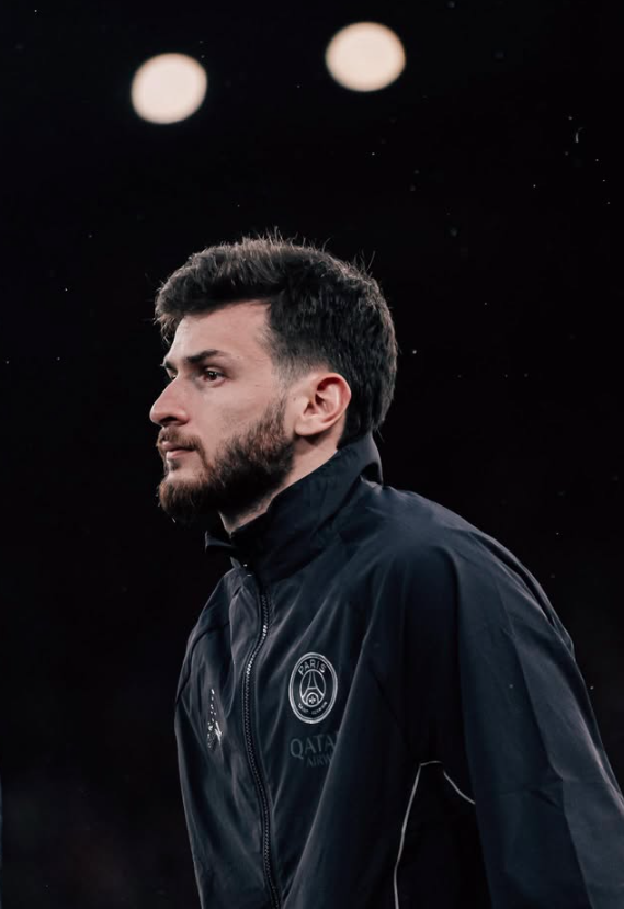 Jogador Khvicha Kvaratskhelia por Reprodução | Instagram