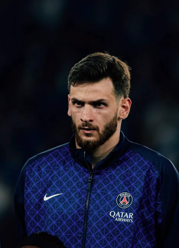 Jogador Khvicha Kvaratskhelia por Reprodução | Instagram