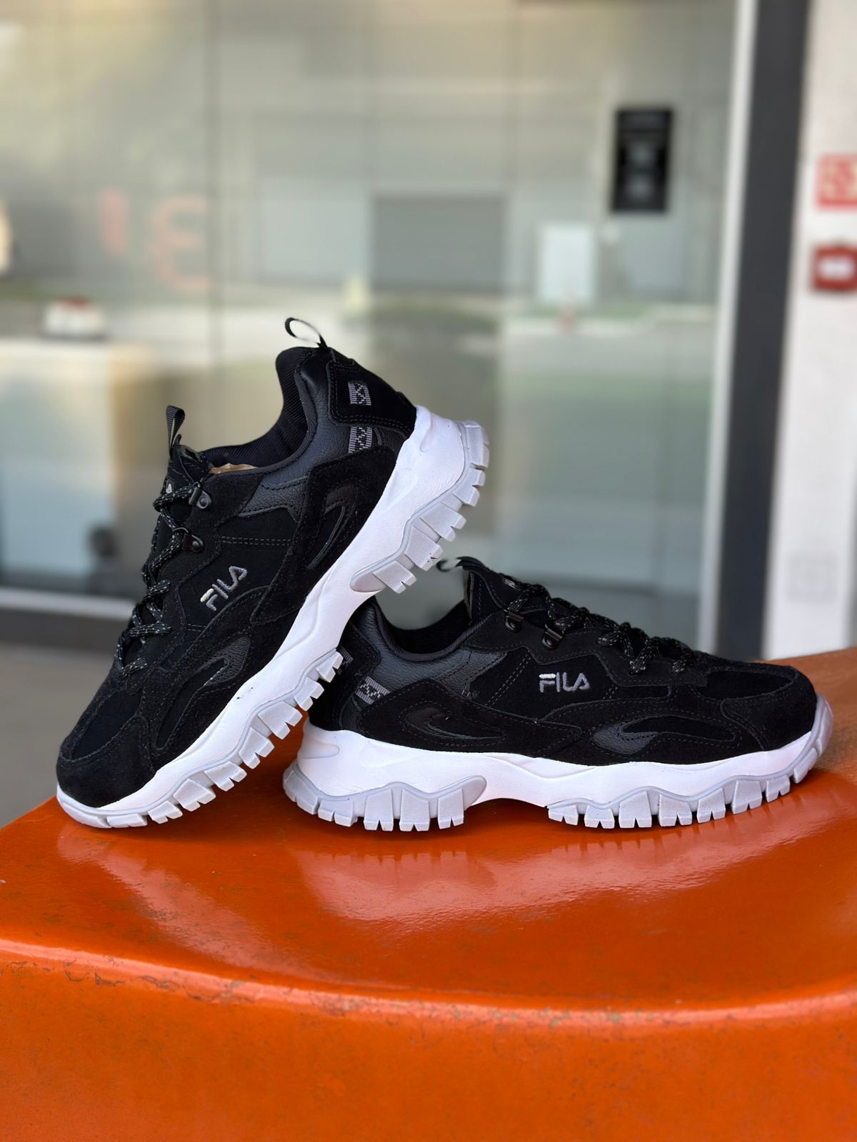 Tênis Fila Ray Tracer TR Feminino, de 499,99 por 206,39
Loja Fila, Outlet Premium por Divulgação