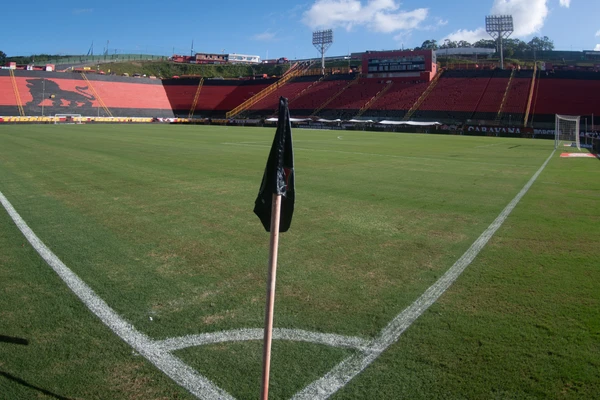 O Barradão será o palco da partida 
