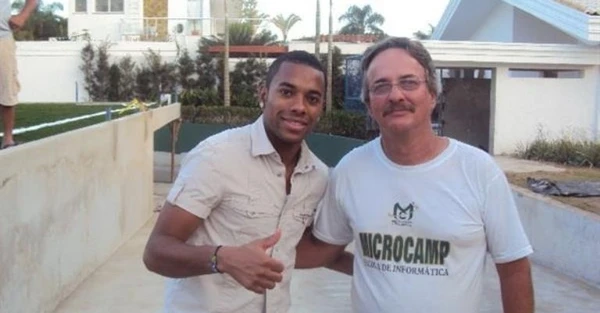 Robinho teve que deixar mansão de luxo no Guarujá por Reprodução